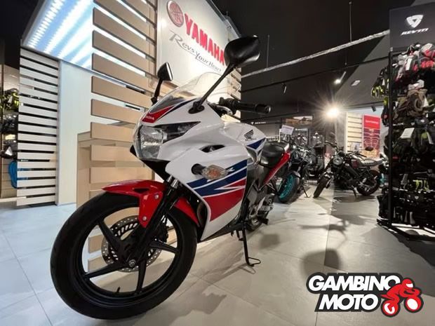 HondaHonda CBR 125 Palermo