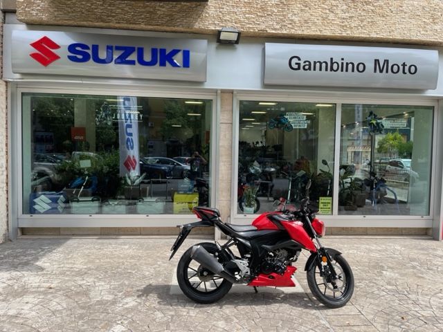 SuzukiGsx-s 125 Palermo