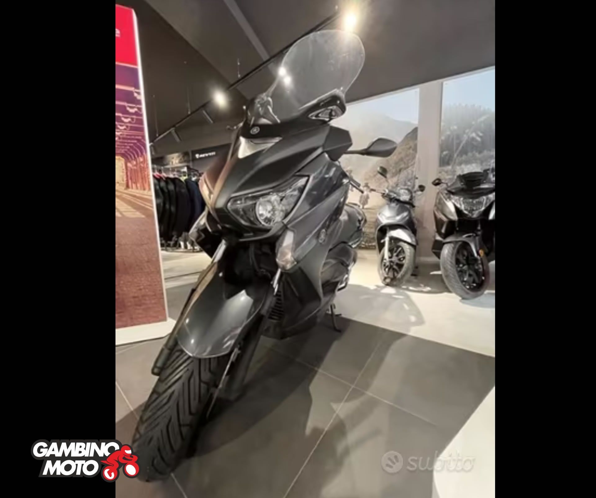 Yamaha X-Max 250